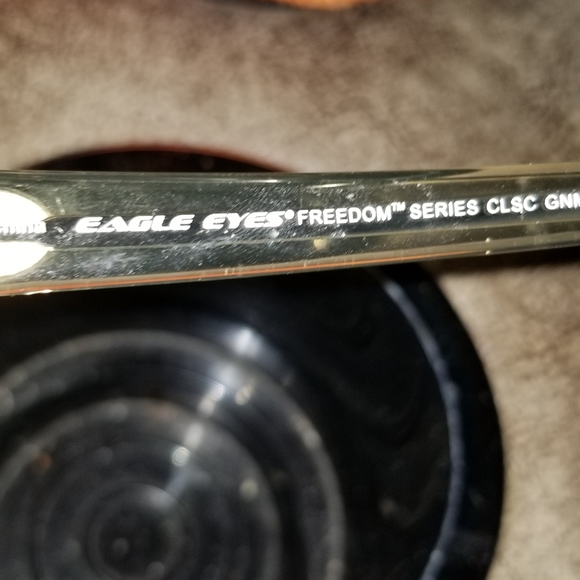 Sunglasses - Picture 5 of 9